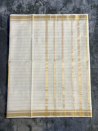 Exquisite Pure Bengaluru Silk Crepe Saree with Delicate Gold Border
